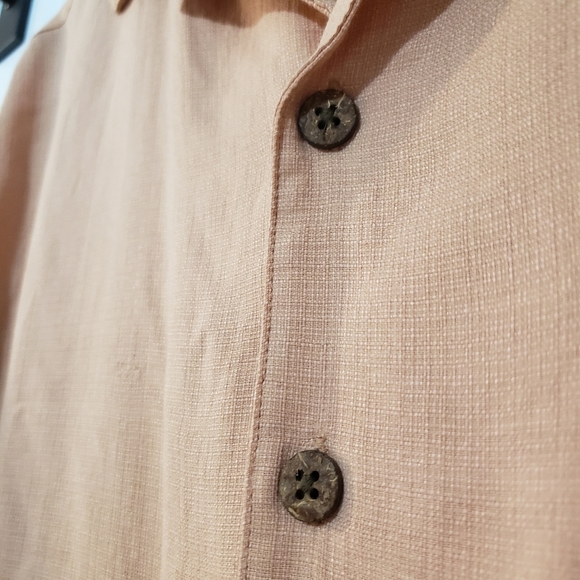 2 Washable Silk Button Up Collared Shirts Mens M Island Shores Tommy Bahama Tops - Picture 13 of 15